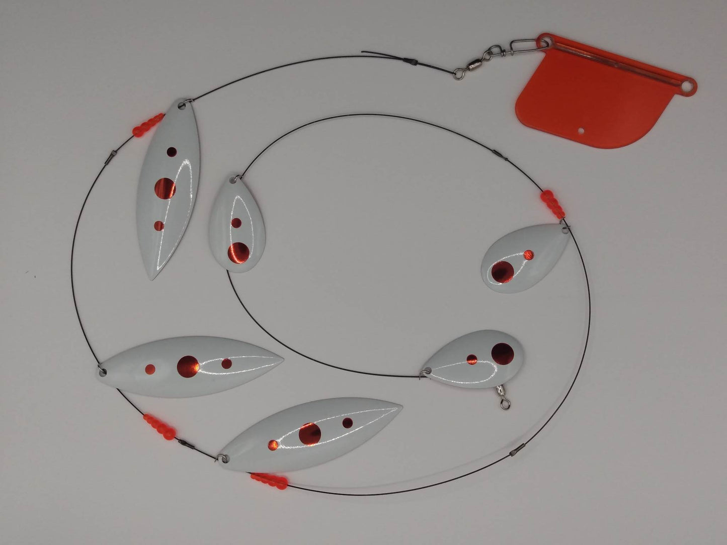 White with Red Dot Lake Troll Flasher